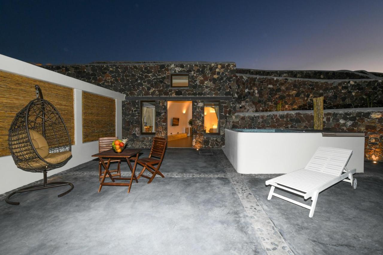 Luxe Efis Home Sea View 4 Villas & 4 Prive Jacuzzi 易莫洛林 外观 照片