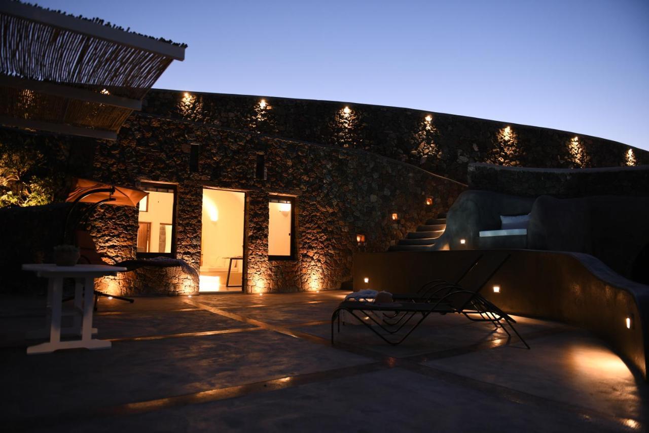 Luxe Efis Home Sea View 4 Villas & 4 Prive Jacuzzi 易莫洛林 外观 照片