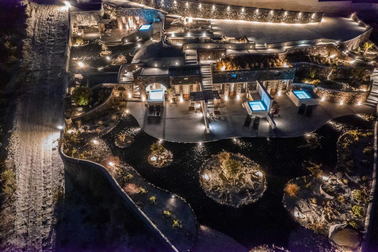 Luxe Efis Home Sea View 4 Villas & 4 Prive Jacuzzi 易莫洛林 外观 照片