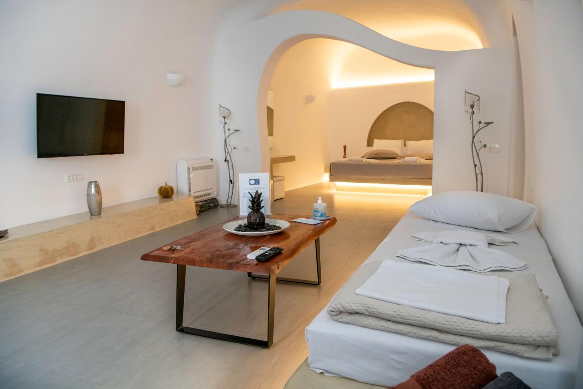 Luxe Efis Home Sea View 4 Villas & 4 Prive Jacuzzi 易莫洛林 外观 照片