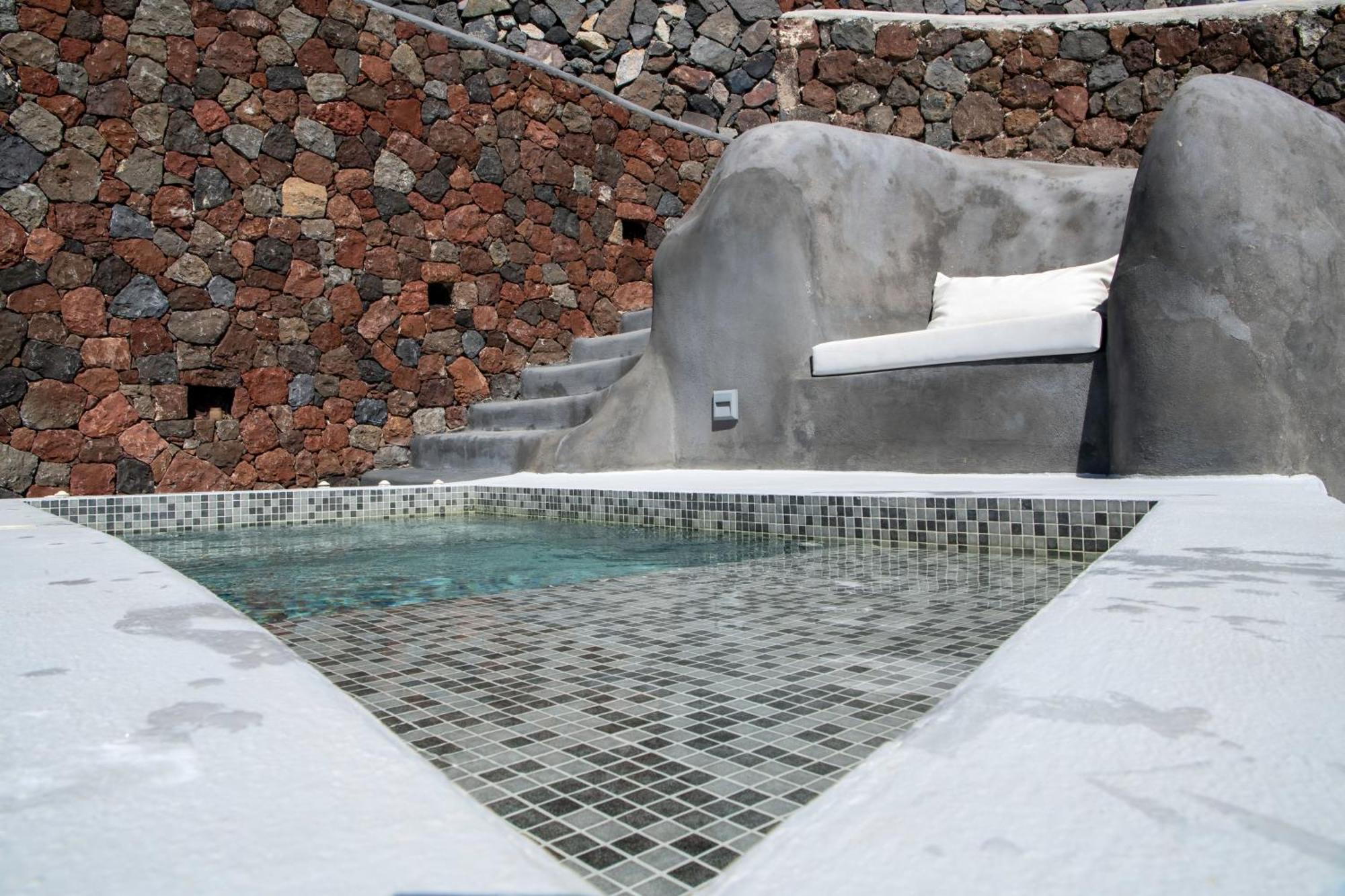 Luxe Efis Home Sea View 4 Villas & 4 Prive Jacuzzi 易莫洛林 外观 照片