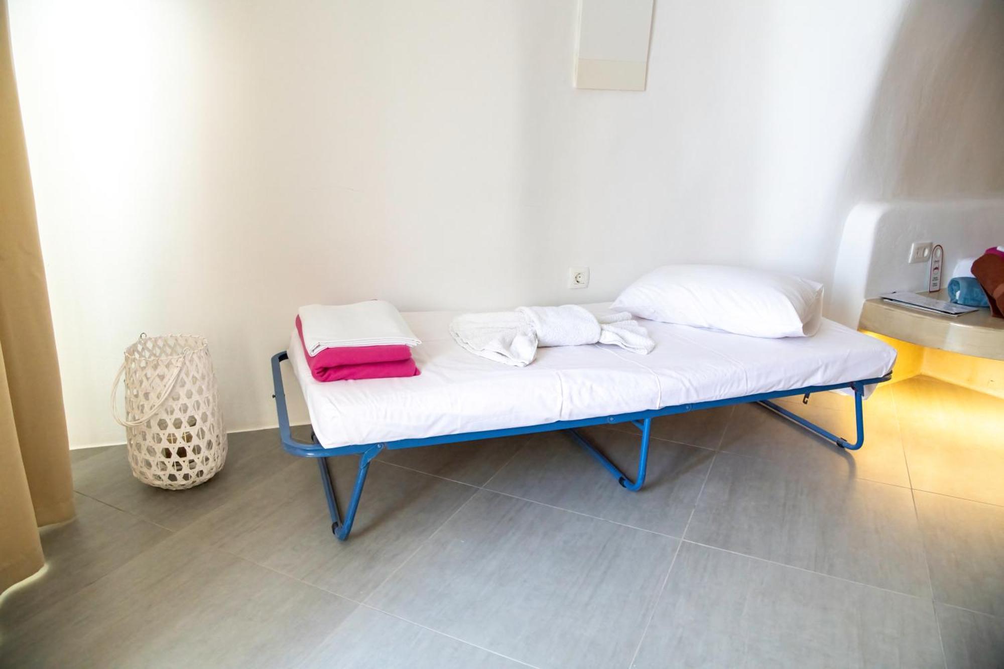 Luxe Efis Home Sea View 4 Villas & 4 Prive Jacuzzi 易莫洛林 外观 照片