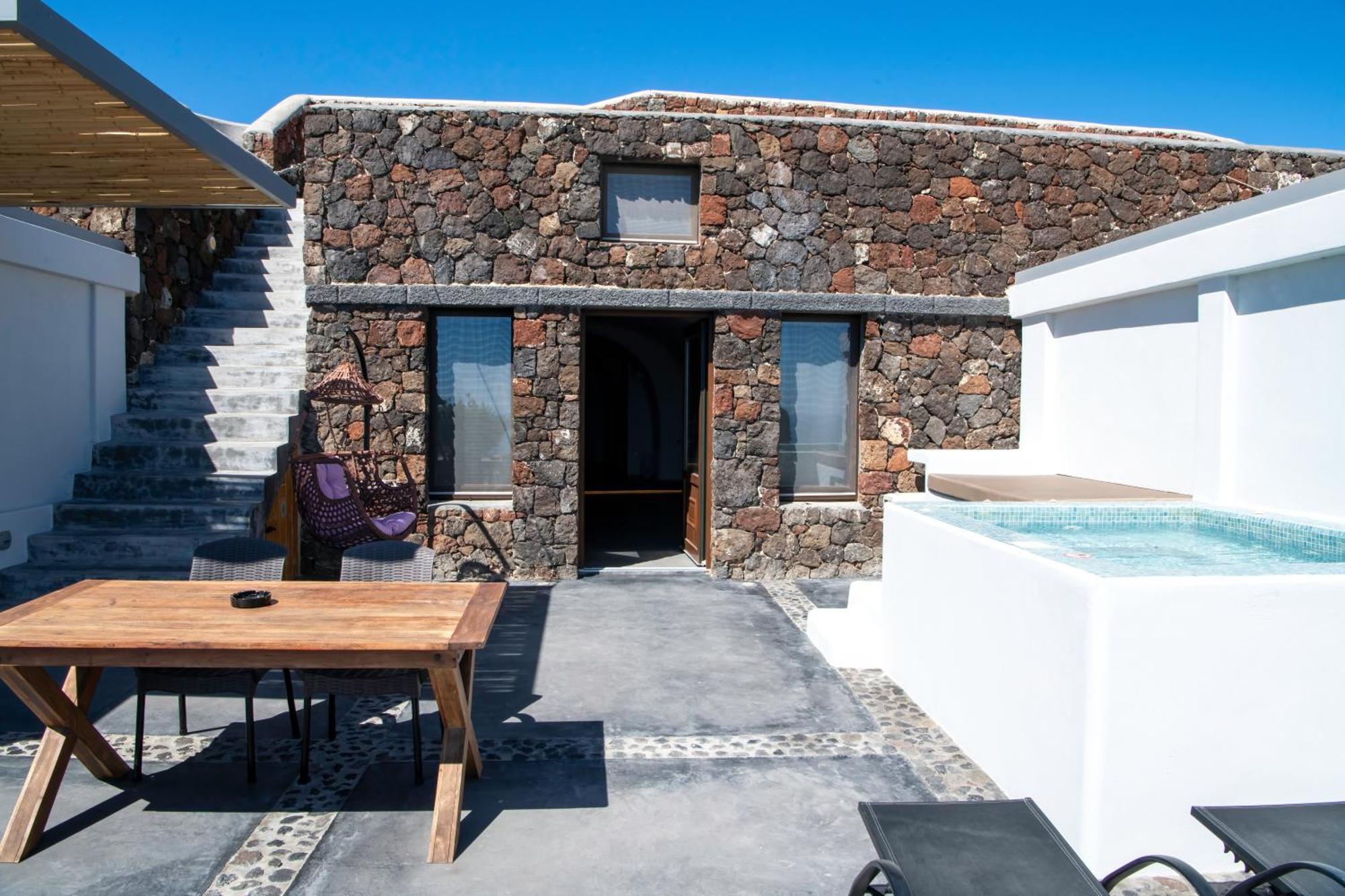Luxe Efis Home Sea View 4 Villas & 4 Prive Jacuzzi 易莫洛林 外观 照片